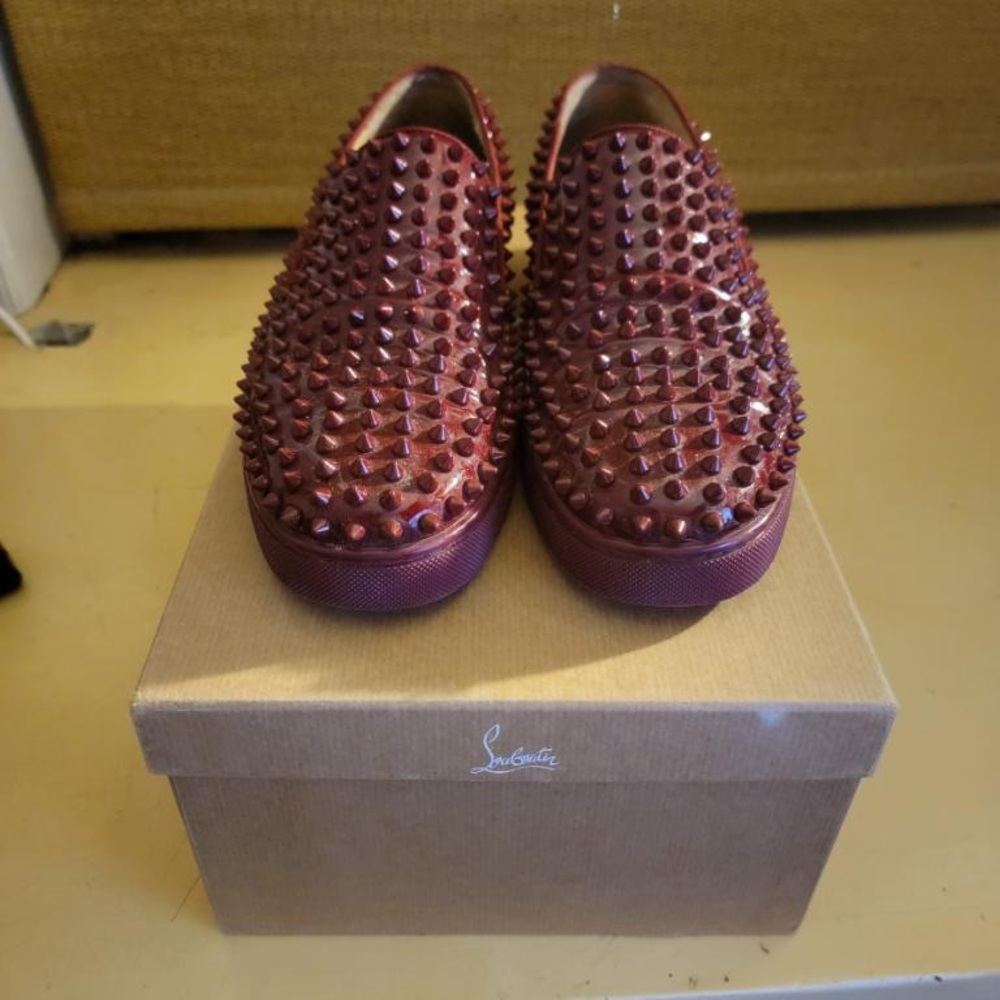 Mens Louboutins red 41.5